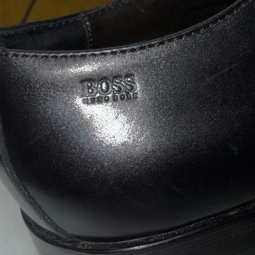 Hugo Boss Mens Black Leather Plain Toe Derby‎ Dress Shoes 8 50200689